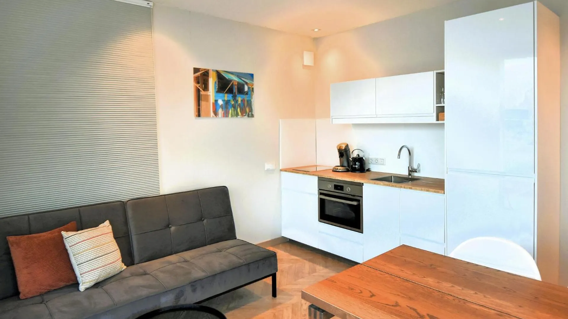 ***** Úszó hotel House Boat Trinidad Hotel Maastricht Hollandia