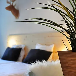 2* Hotell Beez